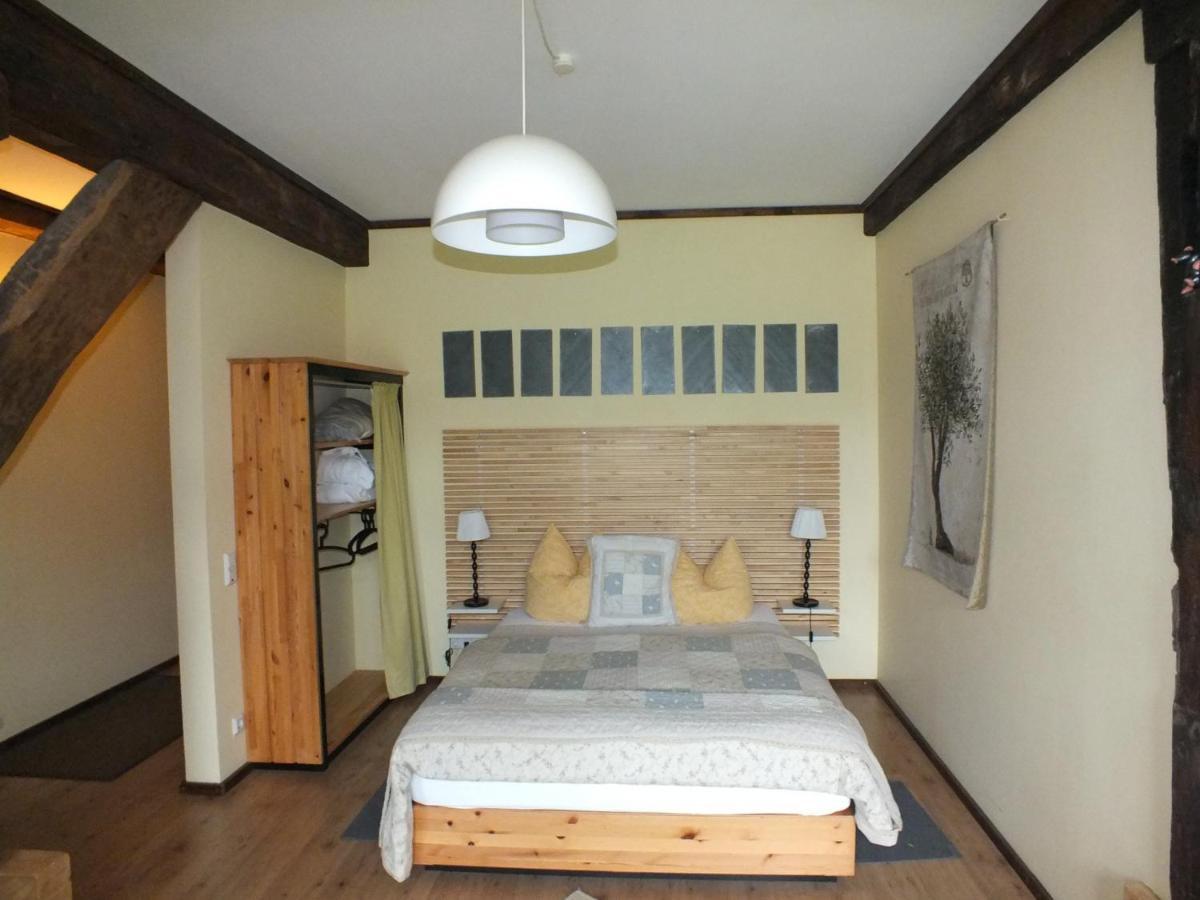 Hotel Taubenhof - Gut Cadenberge Extérieur photo